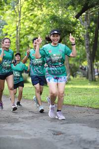 BIB: 640, 434
                            <button type="button" onclick="openModal(5033341)" class="btn btn-primary btn-sm float-right btn-popup" data-toggle="modal" data-target=".modal-high-quality">
                        <i class="fas fa-shopping-cart"></i> Add to Cart
                    </button>
                                            <button type="button" onclick="isThisMe(5033341, true)" class="btn btn-success btn-sm float-right btn-popup btn-isme hidden" data-toggle="tooltip" data-placement="bottom" title="นี่คือรูปของคุณใช่ไหม คลิกที่นี่เพื่อเอาเข้าอัลบั้ม">
                        <i class="fas fa-plus"></i> Add to album
                    </button>
                    <button type="button" onclick="isThisMe(5033341, false)" class="btn btn-warning btn-sm float-right btn-popup btn-isnotme hidden">
                        <i class="fas fa-ban"></i> Remove from album
                    </button>