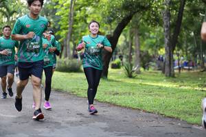 BIB: 600, 202
                            <button type="button" onclick="openModal(5032862)" class="btn btn-primary btn-sm float-right btn-popup" data-toggle="modal" data-target=".modal-high-quality">
                        <i class="fas fa-shopping-cart"></i> Add to Cart
                    </button>
                                            <button type="button" onclick="isThisMe(5032862, true)" class="btn btn-success btn-sm float-right btn-popup btn-isme hidden" data-toggle="tooltip" data-placement="bottom" title="นี่คือรูปของคุณใช่ไหม คลิกที่นี่เพื่อเอาเข้าอัลบั้ม">
                        <i class="fas fa-plus"></i> Add to album
                    </button>
                    <button type="button" onclick="isThisMe(5032862, false)" class="btn btn-warning btn-sm float-right btn-popup btn-isnotme hidden">
                        <i class="fas fa-ban"></i> Remove from album
                    </button>