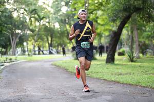 BIB: 222
                            <button type="button" onclick="openModal(5024795)" class="btn btn-primary btn-sm float-right btn-popup" data-toggle="modal" data-target=".modal-high-quality">
                        <i class="fas fa-shopping-cart"></i> Add to Cart
                    </button>
                                            <button type="button" onclick="isThisMe(5024795, true)" class="btn btn-success btn-sm float-right btn-popup btn-isme hidden" data-toggle="tooltip" data-placement="bottom" title="นี่คือรูปของคุณใช่ไหม คลิกที่นี่เพื่อเอาเข้าอัลบั้ม">
                        <i class="fas fa-plus"></i> Add to album
                    </button>
                    <button type="button" onclick="isThisMe(5024795, false)" class="btn btn-warning btn-sm float-right btn-popup btn-isnotme hidden">
                        <i class="fas fa-ban"></i> Remove from album
                    </button>