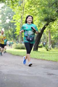 BIB: 662
                            <button type="button" onclick="openModal(5036637)" class="btn btn-primary btn-sm float-right btn-popup" data-toggle="modal" data-target=".modal-high-quality">
                        <i class="fas fa-shopping-cart"></i> Add to Cart
                    </button>
                                            <button type="button" onclick="isThisMe(5036637, true)" class="btn btn-success btn-sm float-right btn-popup btn-isme hidden" data-toggle="tooltip" data-placement="bottom" title="นี่คือรูปของคุณใช่ไหม คลิกที่นี่เพื่อเอาเข้าอัลบั้ม">
                        <i class="fas fa-plus"></i> Add to album
                    </button>
                    <button type="button" onclick="isThisMe(5036637, false)" class="btn btn-warning btn-sm float-right btn-popup btn-isnotme hidden">
                        <i class="fas fa-ban"></i> Remove from album
                    </button>