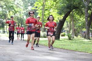 BIB: 
                            <button type="button" onclick="openModal(5051181)" class="btn btn-primary btn-sm float-right btn-popup" data-toggle="modal" data-target=".modal-high-quality">
                        <i class="fas fa-shopping-cart"></i> Add to Cart
                    </button>
                                            <button type="button" onclick="isThisMe(5051181, true)" class="btn btn-success btn-sm float-right btn-popup btn-isme hidden" data-toggle="tooltip" data-placement="bottom" title="นี่คือรูปของคุณใช่ไหม คลิกที่นี่เพื่อเอาเข้าอัลบั้ม">
                        <i class="fas fa-plus"></i> Add to album
                    </button>
                    <button type="button" onclick="isThisMe(5051181, false)" class="btn btn-warning btn-sm float-right btn-popup btn-isnotme hidden">
                        <i class="fas fa-ban"></i> Remove from album
                    </button>