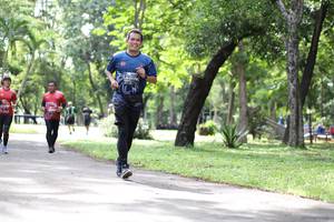 BIB: 0178
                            <button type="button" onclick="openModal(5083501)" class="btn btn-primary btn-sm float-right btn-popup" data-toggle="modal" data-target=".modal-high-quality">
                        <i class="fas fa-shopping-cart"></i> Add to Cart
                    </button>
                                            <button type="button" onclick="isThisMe(5083501, true)" class="btn btn-success btn-sm float-right btn-popup btn-isme hidden" data-toggle="tooltip" data-placement="bottom" title="นี่คือรูปของคุณใช่ไหม คลิกที่นี่เพื่อเอาเข้าอัลบั้ม">
                        <i class="fas fa-plus"></i> Add to album
                    </button>
                    <button type="button" onclick="isThisMe(5083501, false)" class="btn btn-warning btn-sm float-right btn-popup btn-isnotme hidden">
                        <i class="fas fa-ban"></i> Remove from album
                    </button>