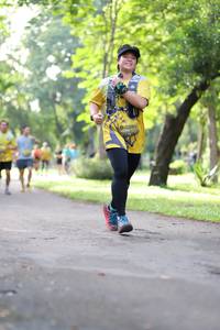 BIB: 0280
                            <button type="button" onclick="openModal(5038736)" class="btn btn-primary btn-sm float-right btn-popup" data-toggle="modal" data-target=".modal-high-quality">
                        <i class="fas fa-shopping-cart"></i> Add to Cart
                    </button>
                                            <button type="button" onclick="isThisMe(5038736, true)" class="btn btn-success btn-sm float-right btn-popup btn-isme hidden" data-toggle="tooltip" data-placement="bottom" title="นี่คือรูปของคุณใช่ไหม คลิกที่นี่เพื่อเอาเข้าอัลบั้ม">
                        <i class="fas fa-plus"></i> Add to album
                    </button>
                    <button type="button" onclick="isThisMe(5038736, false)" class="btn btn-warning btn-sm float-right btn-popup btn-isnotme hidden">
                        <i class="fas fa-ban"></i> Remove from album
                    </button>