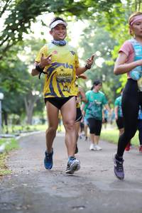 BIB: 0041
                            <button type="button" onclick="openModal(5038102)" class="btn btn-primary btn-sm float-right btn-popup" data-toggle="modal" data-target=".modal-high-quality">
                        <i class="fas fa-shopping-cart"></i> Add to Cart
                    </button>
                                            <button type="button" onclick="isThisMe(5038102, true)" class="btn btn-success btn-sm float-right btn-popup btn-isme hidden" data-toggle="tooltip" data-placement="bottom" title="นี่คือรูปของคุณใช่ไหม คลิกที่นี่เพื่อเอาเข้าอัลบั้ม">
                        <i class="fas fa-plus"></i> Add to album
                    </button>
                    <button type="button" onclick="isThisMe(5038102, false)" class="btn btn-warning btn-sm float-right btn-popup btn-isnotme hidden">
                        <i class="fas fa-ban"></i> Remove from album
                    </button>