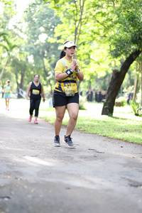 BIB: 0716
                            <button type="button" onclick="openModal(5040857)" class="btn btn-primary btn-sm float-right btn-popup" data-toggle="modal" data-target=".modal-high-quality">
                        <i class="fas fa-shopping-cart"></i> Add to Cart
                    </button>
                                            <button type="button" onclick="isThisMe(5040857, true)" class="btn btn-success btn-sm float-right btn-popup btn-isme hidden" data-toggle="tooltip" data-placement="bottom" title="นี่คือรูปของคุณใช่ไหม คลิกที่นี่เพื่อเอาเข้าอัลบั้ม">
                        <i class="fas fa-plus"></i> Add to album
                    </button>
                    <button type="button" onclick="isThisMe(5040857, false)" class="btn btn-warning btn-sm float-right btn-popup btn-isnotme hidden">
                        <i class="fas fa-ban"></i> Remove from album
                    </button>