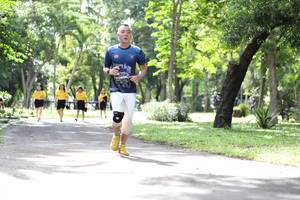 BIB: 836
                            <button type="button" onclick="openModal(5084495)" class="btn btn-primary btn-sm float-right btn-popup" data-toggle="modal" data-target=".modal-high-quality">
                        <i class="fas fa-shopping-cart"></i> Add to Cart
                    </button>
                                            <button type="button" onclick="isThisMe(5084495, true)" class="btn btn-success btn-sm float-right btn-popup btn-isme hidden" data-toggle="tooltip" data-placement="bottom" title="นี่คือรูปของคุณใช่ไหม คลิกที่นี่เพื่อเอาเข้าอัลบั้ม">
                        <i class="fas fa-plus"></i> Add to album
                    </button>
                    <button type="button" onclick="isThisMe(5084495, false)" class="btn btn-warning btn-sm float-right btn-popup btn-isnotme hidden">
                        <i class="fas fa-ban"></i> Remove from album
                    </button>