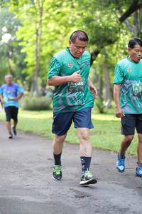 BIB: 046
                            <button type="button" onclick="openModal(5034317)" class="btn btn-primary btn-sm float-right btn-popup" data-toggle="modal" data-target=".modal-high-quality">
                        <i class="fas fa-shopping-cart"></i> Add to Cart
                    </button>
                                            <button type="button" onclick="isThisMe(5034317, true)" class="btn btn-success btn-sm float-right btn-popup btn-isme hidden" data-toggle="tooltip" data-placement="bottom" title="นี่คือรูปของคุณใช่ไหม คลิกที่นี่เพื่อเอาเข้าอัลบั้ม">
                        <i class="fas fa-plus"></i> Add to album
                    </button>
                    <button type="button" onclick="isThisMe(5034317, false)" class="btn btn-warning btn-sm float-right btn-popup btn-isnotme hidden">
                        <i class="fas fa-ban"></i> Remove from album
                    </button>