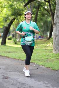 BIB: 343
                            <button type="button" onclick="openModal(5034280)" class="btn btn-primary btn-sm float-right btn-popup" data-toggle="modal" data-target=".modal-high-quality">
                        <i class="fas fa-shopping-cart"></i> Add to Cart
                    </button>
                                            <button type="button" onclick="isThisMe(5034280, true)" class="btn btn-success btn-sm float-right btn-popup btn-isme hidden" data-toggle="tooltip" data-placement="bottom" title="นี่คือรูปของคุณใช่ไหม คลิกที่นี่เพื่อเอาเข้าอัลบั้ม">
                        <i class="fas fa-plus"></i> Add to album
                    </button>
                    <button type="button" onclick="isThisMe(5034280, false)" class="btn btn-warning btn-sm float-right btn-popup btn-isnotme hidden">
                        <i class="fas fa-ban"></i> Remove from album
                    </button>