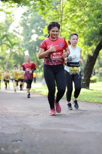 BIB: 0217, 0283
                            <button type="button" onclick="openModal(5039916)" class="btn btn-primary btn-sm float-right btn-popup" data-toggle="modal" data-target=".modal-high-quality">
                        <i class="fas fa-shopping-cart"></i> Add to Cart
                    </button>
                                            <button type="button" onclick="isThisMe(5039916, true)" class="btn btn-success btn-sm float-right btn-popup btn-isme hidden" data-toggle="tooltip" data-placement="bottom" title="นี่คือรูปของคุณใช่ไหม คลิกที่นี่เพื่อเอาเข้าอัลบั้ม">
                        <i class="fas fa-plus"></i> Add to album
                    </button>
                    <button type="button" onclick="isThisMe(5039916, false)" class="btn btn-warning btn-sm float-right btn-popup btn-isnotme hidden">
                        <i class="fas fa-ban"></i> Remove from album
                    </button>