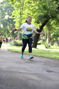 BIB: 1116
                            <button type="button" onclick="openModal(5040299)" class="btn btn-primary btn-sm float-right btn-popup" data-toggle="modal" data-target=".modal-high-quality">
                        <i class="fas fa-shopping-cart"></i> Add to Cart
                    </button>
                                            <button type="button" onclick="isThisMe(5040299, true)" class="btn btn-success btn-sm float-right btn-popup btn-isme hidden" data-toggle="tooltip" data-placement="bottom" title="นี่คือรูปของคุณใช่ไหม คลิกที่นี่เพื่อเอาเข้าอัลบั้ม">
                        <i class="fas fa-plus"></i> Add to album
                    </button>
                    <button type="button" onclick="isThisMe(5040299, false)" class="btn btn-warning btn-sm float-right btn-popup btn-isnotme hidden">
                        <i class="fas fa-ban"></i> Remove from album
                    </button>