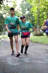 BIB: 0242
                            <button type="button" onclick="openModal(5033150)" class="btn btn-primary btn-sm float-right btn-popup" data-toggle="modal" data-target=".modal-high-quality">
                        <i class="fas fa-shopping-cart"></i> Add to Cart
                    </button>
                                            <button type="button" onclick="isThisMe(5033150, true)" class="btn btn-success btn-sm float-right btn-popup btn-isme hidden" data-toggle="tooltip" data-placement="bottom" title="นี่คือรูปของคุณใช่ไหม คลิกที่นี่เพื่อเอาเข้าอัลบั้ม">
                        <i class="fas fa-plus"></i> Add to album
                    </button>
                    <button type="button" onclick="isThisMe(5033150, false)" class="btn btn-warning btn-sm float-right btn-popup btn-isnotme hidden">
                        <i class="fas fa-ban"></i> Remove from album
                    </button>