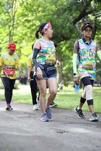 BIB: 0621, 0590
                            <button type="button" onclick="openModal(5041835)" class="btn btn-primary btn-sm float-right btn-popup" data-toggle="modal" data-target=".modal-high-quality">
                        <i class="fas fa-shopping-cart"></i> Add to Cart
                    </button>
                                            <button type="button" onclick="isThisMe(5041835, true)" class="btn btn-success btn-sm float-right btn-popup btn-isme hidden" data-toggle="tooltip" data-placement="bottom" title="นี่คือรูปของคุณใช่ไหม คลิกที่นี่เพื่อเอาเข้าอัลบั้ม">
                        <i class="fas fa-plus"></i> Add to album
                    </button>
                    <button type="button" onclick="isThisMe(5041835, false)" class="btn btn-warning btn-sm float-right btn-popup btn-isnotme hidden">
                        <i class="fas fa-ban"></i> Remove from album
                    </button>