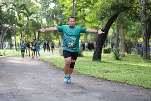 BIB: 467
                            <button type="button" onclick="openModal(5032698)" class="btn btn-primary btn-sm float-right btn-popup" data-toggle="modal" data-target=".modal-high-quality">
                        <i class="fas fa-shopping-cart"></i> Add to Cart
                    </button>
                                            <button type="button" onclick="isThisMe(5032698, true)" class="btn btn-success btn-sm float-right btn-popup btn-isme hidden" data-toggle="tooltip" data-placement="bottom" title="นี่คือรูปของคุณใช่ไหม คลิกที่นี่เพื่อเอาเข้าอัลบั้ม">
                        <i class="fas fa-plus"></i> Add to album
                    </button>
                    <button type="button" onclick="isThisMe(5032698, false)" class="btn btn-warning btn-sm float-right btn-popup btn-isnotme hidden">
                        <i class="fas fa-ban"></i> Remove from album
                    </button>