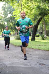 BIB: 419
                            <button type="button" onclick="openModal(5033735)" class="btn btn-primary btn-sm float-right btn-popup" data-toggle="modal" data-target=".modal-high-quality">
                        <i class="fas fa-shopping-cart"></i> Add to Cart
                    </button>
                                            <button type="button" onclick="isThisMe(5033735, true)" class="btn btn-success btn-sm float-right btn-popup btn-isme hidden" data-toggle="tooltip" data-placement="bottom" title="นี่คือรูปของคุณใช่ไหม คลิกที่นี่เพื่อเอาเข้าอัลบั้ม">
                        <i class="fas fa-plus"></i> Add to album
                    </button>
                    <button type="button" onclick="isThisMe(5033735, false)" class="btn btn-warning btn-sm float-right btn-popup btn-isnotme hidden">
                        <i class="fas fa-ban"></i> Remove from album
                    </button>