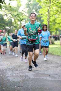 BIB: 1561
                            <button type="button" onclick="openModal(5034915)" class="btn btn-primary btn-sm float-right btn-popup" data-toggle="modal" data-target=".modal-high-quality">
                        <i class="fas fa-shopping-cart"></i> Add to Cart
                    </button>
                                            <button type="button" onclick="isThisMe(5034915, true)" class="btn btn-success btn-sm float-right btn-popup btn-isme hidden" data-toggle="tooltip" data-placement="bottom" title="นี่คือรูปของคุณใช่ไหม คลิกที่นี่เพื่อเอาเข้าอัลบั้ม">
                        <i class="fas fa-plus"></i> Add to album
                    </button>
                    <button type="button" onclick="isThisMe(5034915, false)" class="btn btn-warning btn-sm float-right btn-popup btn-isnotme hidden">
                        <i class="fas fa-ban"></i> Remove from album
                    </button>