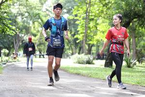 BIB: 0036, 04411
                            <button type="button" onclick="openModal(5072780)" class="btn btn-primary btn-sm float-right btn-popup" data-toggle="modal" data-target=".modal-high-quality">
                        <i class="fas fa-shopping-cart"></i> Add to Cart
                    </button>
                                            <button type="button" onclick="isThisMe(5072780, true)" class="btn btn-success btn-sm float-right btn-popup btn-isme hidden" data-toggle="tooltip" data-placement="bottom" title="นี่คือรูปของคุณใช่ไหม คลิกที่นี่เพื่อเอาเข้าอัลบั้ม">
                        <i class="fas fa-plus"></i> Add to album
                    </button>
                    <button type="button" onclick="isThisMe(5072780, false)" class="btn btn-warning btn-sm float-right btn-popup btn-isnotme hidden">
                        <i class="fas fa-ban"></i> Remove from album
                    </button>