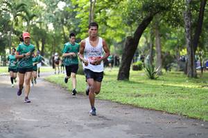 BIB: 322
                            <button type="button" onclick="openModal(5032741)" class="btn btn-primary btn-sm float-right btn-popup" data-toggle="modal" data-target=".modal-high-quality">
                        <i class="fas fa-shopping-cart"></i> Add to Cart
                    </button>
                                            <button type="button" onclick="isThisMe(5032741, true)" class="btn btn-success btn-sm float-right btn-popup btn-isme hidden" data-toggle="tooltip" data-placement="bottom" title="นี่คือรูปของคุณใช่ไหม คลิกที่นี่เพื่อเอาเข้าอัลบั้ม">
                        <i class="fas fa-plus"></i> Add to album
                    </button>
                    <button type="button" onclick="isThisMe(5032741, false)" class="btn btn-warning btn-sm float-right btn-popup btn-isnotme hidden">
                        <i class="fas fa-ban"></i> Remove from album
                    </button>