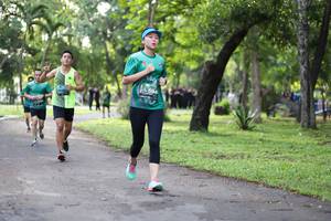 BIB: 594
                            <button type="button" onclick="openModal(5032299)" class="btn btn-primary btn-sm float-right btn-popup" data-toggle="modal" data-target=".modal-high-quality">
                        <i class="fas fa-shopping-cart"></i> Add to Cart
                    </button>
                                            <button type="button" onclick="isThisMe(5032299, true)" class="btn btn-success btn-sm float-right btn-popup btn-isme hidden" data-toggle="tooltip" data-placement="bottom" title="นี่คือรูปของคุณใช่ไหม คลิกที่นี่เพื่อเอาเข้าอัลบั้ม">
                        <i class="fas fa-plus"></i> Add to album
                    </button>
                    <button type="button" onclick="isThisMe(5032299, false)" class="btn btn-warning btn-sm float-right btn-popup btn-isnotme hidden">
                        <i class="fas fa-ban"></i> Remove from album
                    </button>