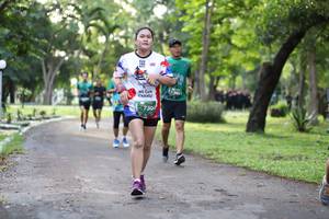 BIB: 730
                            <button type="button" onclick="openModal(5032350)" class="btn btn-primary btn-sm float-right btn-popup" data-toggle="modal" data-target=".modal-high-quality">
                        <i class="fas fa-shopping-cart"></i> Add to Cart
                    </button>
                                            <button type="button" onclick="isThisMe(5032350, true)" class="btn btn-success btn-sm float-right btn-popup btn-isme hidden" data-toggle="tooltip" data-placement="bottom" title="นี่คือรูปของคุณใช่ไหม คลิกที่นี่เพื่อเอาเข้าอัลบั้ม">
                        <i class="fas fa-plus"></i> Add to album
                    </button>
                    <button type="button" onclick="isThisMe(5032350, false)" class="btn btn-warning btn-sm float-right btn-popup btn-isnotme hidden">
                        <i class="fas fa-ban"></i> Remove from album
                    </button>