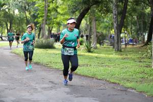 BIB: 385
                            <button type="button" onclick="openModal(5025610)" class="btn btn-primary btn-sm float-right btn-popup" data-toggle="modal" data-target=".modal-high-quality">
                        <i class="fas fa-shopping-cart"></i> Add to Cart
                    </button>
                                            <button type="button" onclick="isThisMe(5025610, true)" class="btn btn-success btn-sm float-right btn-popup btn-isme hidden" data-toggle="tooltip" data-placement="bottom" title="นี่คือรูปของคุณใช่ไหม คลิกที่นี่เพื่อเอาเข้าอัลบั้ม">
                        <i class="fas fa-plus"></i> Add to album
                    </button>
                    <button type="button" onclick="isThisMe(5025610, false)" class="btn btn-warning btn-sm float-right btn-popup btn-isnotme hidden">
                        <i class="fas fa-ban"></i> Remove from album
                    </button>