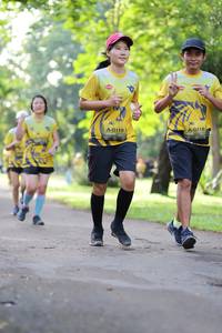 BIB: 0118, 0119
                            <button type="button" onclick="openModal(5039673)" class="btn btn-primary btn-sm float-right btn-popup" data-toggle="modal" data-target=".modal-high-quality">
                        <i class="fas fa-shopping-cart"></i> Add to Cart
                    </button>
                                            <button type="button" onclick="isThisMe(5039673, true)" class="btn btn-success btn-sm float-right btn-popup btn-isme hidden" data-toggle="tooltip" data-placement="bottom" title="นี่คือรูปของคุณใช่ไหม คลิกที่นี่เพื่อเอาเข้าอัลบั้ม">
                        <i class="fas fa-plus"></i> Add to album
                    </button>
                    <button type="button" onclick="isThisMe(5039673, false)" class="btn btn-warning btn-sm float-right btn-popup btn-isnotme hidden">
                        <i class="fas fa-ban"></i> Remove from album
                    </button>