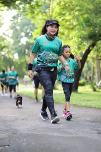 BIB: 038
                            <button type="button" onclick="openModal(5036863)" class="btn btn-primary btn-sm float-right btn-popup" data-toggle="modal" data-target=".modal-high-quality">
                        <i class="fas fa-shopping-cart"></i> Add to Cart
                    </button>
                                            <button type="button" onclick="isThisMe(5036863, true)" class="btn btn-success btn-sm float-right btn-popup btn-isme hidden" data-toggle="tooltip" data-placement="bottom" title="นี่คือรูปของคุณใช่ไหม คลิกที่นี่เพื่อเอาเข้าอัลบั้ม">
                        <i class="fas fa-plus"></i> Add to album
                    </button>
                    <button type="button" onclick="isThisMe(5036863, false)" class="btn btn-warning btn-sm float-right btn-popup btn-isnotme hidden">
                        <i class="fas fa-ban"></i> Remove from album
                    </button>
