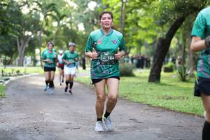 BIB: 164
                            <button type="button" onclick="openModal(5032778)" class="btn btn-primary btn-sm float-right btn-popup" data-toggle="modal" data-target=".modal-high-quality">
                        <i class="fas fa-shopping-cart"></i> Add to Cart
                    </button>
                                            <button type="button" onclick="isThisMe(5032778, true)" class="btn btn-success btn-sm float-right btn-popup btn-isme hidden" data-toggle="tooltip" data-placement="bottom" title="นี่คือรูปของคุณใช่ไหม คลิกที่นี่เพื่อเอาเข้าอัลบั้ม">
                        <i class="fas fa-plus"></i> Add to album
                    </button>
                    <button type="button" onclick="isThisMe(5032778, false)" class="btn btn-warning btn-sm float-right btn-popup btn-isnotme hidden">
                        <i class="fas fa-ban"></i> Remove from album
                    </button>