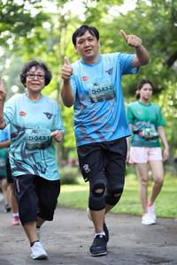 BIB: 
                            <button type="button" onclick="openModal(5036436)" class="btn btn-primary btn-sm float-right btn-popup" data-toggle="modal" data-target=".modal-high-quality">
                        <i class="fas fa-shopping-cart"></i> Add to Cart
                    </button>
                                            <button type="button" onclick="isThisMe(5036436, true)" class="btn btn-success btn-sm float-right btn-popup btn-isme hidden" data-toggle="tooltip" data-placement="bottom" title="นี่คือรูปของคุณใช่ไหม คลิกที่นี่เพื่อเอาเข้าอัลบั้ม">
                        <i class="fas fa-plus"></i> Add to album
                    </button>
                    <button type="button" onclick="isThisMe(5036436, false)" class="btn btn-warning btn-sm float-right btn-popup btn-isnotme hidden">
                        <i class="fas fa-ban"></i> Remove from album
                    </button>