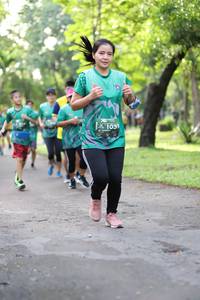 BIB: 1031
                            <button type="button" onclick="openModal(5034610)" class="btn btn-primary btn-sm float-right btn-popup" data-toggle="modal" data-target=".modal-high-quality">
                        <i class="fas fa-shopping-cart"></i> Add to Cart
                    </button>
                                            <button type="button" onclick="isThisMe(5034610, true)" class="btn btn-success btn-sm float-right btn-popup btn-isme hidden" data-toggle="tooltip" data-placement="bottom" title="นี่คือรูปของคุณใช่ไหม คลิกที่นี่เพื่อเอาเข้าอัลบั้ม">
                        <i class="fas fa-plus"></i> Add to album
                    </button>
                    <button type="button" onclick="isThisMe(5034610, false)" class="btn btn-warning btn-sm float-right btn-popup btn-isnotme hidden">
                        <i class="fas fa-ban"></i> Remove from album
                    </button>