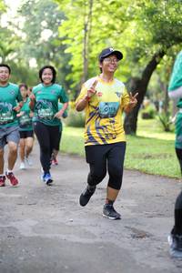 BIB: 
                            <button type="button" onclick="openModal(5034446)" class="btn btn-primary btn-sm float-right btn-popup" data-toggle="modal" data-target=".modal-high-quality">
                        <i class="fas fa-shopping-cart"></i> Add to Cart
                    </button>
                                            <button type="button" onclick="isThisMe(5034446, true)" class="btn btn-success btn-sm float-right btn-popup btn-isme hidden" data-toggle="tooltip" data-placement="bottom" title="นี่คือรูปของคุณใช่ไหม คลิกที่นี่เพื่อเอาเข้าอัลบั้ม">
                        <i class="fas fa-plus"></i> Add to album
                    </button>
                    <button type="button" onclick="isThisMe(5034446, false)" class="btn btn-warning btn-sm float-right btn-popup btn-isnotme hidden">
                        <i class="fas fa-ban"></i> Remove from album
                    </button>