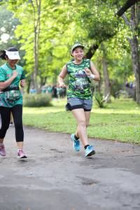 BIB: 690
                            <button type="button" onclick="openModal(5034574)" class="btn btn-primary btn-sm float-right btn-popup" data-toggle="modal" data-target=".modal-high-quality">
                        <i class="fas fa-shopping-cart"></i> Add to Cart
                    </button>
                                            <button type="button" onclick="isThisMe(5034574, true)" class="btn btn-success btn-sm float-right btn-popup btn-isme hidden" data-toggle="tooltip" data-placement="bottom" title="นี่คือรูปของคุณใช่ไหม คลิกที่นี่เพื่อเอาเข้าอัลบั้ม">
                        <i class="fas fa-plus"></i> Add to album
                    </button>
                    <button type="button" onclick="isThisMe(5034574, false)" class="btn btn-warning btn-sm float-right btn-popup btn-isnotme hidden">
                        <i class="fas fa-ban"></i> Remove from album
                    </button>