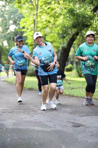 BIB: 00311, 312, 0123
                            <button type="button" onclick="openModal(5033854)" class="btn btn-primary btn-sm float-right btn-popup" data-toggle="modal" data-target=".modal-high-quality">
                        <i class="fas fa-shopping-cart"></i> Add to Cart
                    </button>
                                            <button type="button" onclick="isThisMe(5033854, true)" class="btn btn-success btn-sm float-right btn-popup btn-isme hidden" data-toggle="tooltip" data-placement="bottom" title="นี่คือรูปของคุณใช่ไหม คลิกที่นี่เพื่อเอาเข้าอัลบั้ม">
                        <i class="fas fa-plus"></i> Add to album
                    </button>
                    <button type="button" onclick="isThisMe(5033854, false)" class="btn btn-warning btn-sm float-right btn-popup btn-isnotme hidden">
                        <i class="fas fa-ban"></i> Remove from album
                    </button>