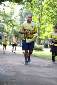 BIB: 
                            <button type="button" onclick="openModal(5040255)" class="btn btn-primary btn-sm float-right btn-popup" data-toggle="modal" data-target=".modal-high-quality">
                        <i class="fas fa-shopping-cart"></i> Add to Cart
                    </button>
                                            <button type="button" onclick="isThisMe(5040255, true)" class="btn btn-success btn-sm float-right btn-popup btn-isme hidden" data-toggle="tooltip" data-placement="bottom" title="นี่คือรูปของคุณใช่ไหม คลิกที่นี่เพื่อเอาเข้าอัลบั้ม">
                        <i class="fas fa-plus"></i> Add to album
                    </button>
                    <button type="button" onclick="isThisMe(5040255, false)" class="btn btn-warning btn-sm float-right btn-popup btn-isnotme hidden">
                        <i class="fas fa-ban"></i> Remove from album
                    </button>