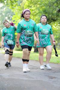 BIB: 1091, 584, 2531
                            <button type="button" onclick="openModal(5037885)" class="btn btn-primary btn-sm float-right btn-popup" data-toggle="modal" data-target=".modal-high-quality">
                        <i class="fas fa-shopping-cart"></i> Add to Cart
                    </button>
                                            <button type="button" onclick="isThisMe(5037885, true)" class="btn btn-success btn-sm float-right btn-popup btn-isme hidden" data-toggle="tooltip" data-placement="bottom" title="นี่คือรูปของคุณใช่ไหม คลิกที่นี่เพื่อเอาเข้าอัลบั้ม">
                        <i class="fas fa-plus"></i> Add to album
                    </button>
                    <button type="button" onclick="isThisMe(5037885, false)" class="btn btn-warning btn-sm float-right btn-popup btn-isnotme hidden">
                        <i class="fas fa-ban"></i> Remove from album
                    </button>