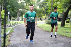 BIB: 505
                            <button type="button" onclick="openModal(5025924)" class="btn btn-primary btn-sm float-right btn-popup" data-toggle="modal" data-target=".modal-high-quality">
                        <i class="fas fa-shopping-cart"></i> Add to Cart
                    </button>
                                            <button type="button" onclick="isThisMe(5025924, true)" class="btn btn-success btn-sm float-right btn-popup btn-isme hidden" data-toggle="tooltip" data-placement="bottom" title="นี่คือรูปของคุณใช่ไหม คลิกที่นี่เพื่อเอาเข้าอัลบั้ม">
                        <i class="fas fa-plus"></i> Add to album
                    </button>
                    <button type="button" onclick="isThisMe(5025924, false)" class="btn btn-warning btn-sm float-right btn-popup btn-isnotme hidden">
                        <i class="fas fa-ban"></i> Remove from album
                    </button>