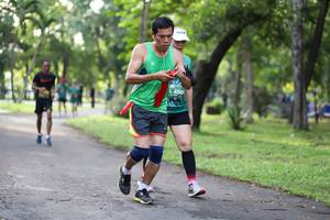 BIB: 450
                            <button type="button" onclick="openModal(5032449)" class="btn btn-primary btn-sm float-right btn-popup" data-toggle="modal" data-target=".modal-high-quality">
                        <i class="fas fa-shopping-cart"></i> Add to Cart
                    </button>
                                            <button type="button" onclick="isThisMe(5032449, true)" class="btn btn-success btn-sm float-right btn-popup btn-isme hidden" data-toggle="tooltip" data-placement="bottom" title="นี่คือรูปของคุณใช่ไหม คลิกที่นี่เพื่อเอาเข้าอัลบั้ม">
                        <i class="fas fa-plus"></i> Add to album
                    </button>
                    <button type="button" onclick="isThisMe(5032449, false)" class="btn btn-warning btn-sm float-right btn-popup btn-isnotme hidden">
                        <i class="fas fa-ban"></i> Remove from album
                    </button>