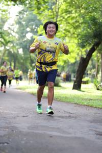 BIB: 1072
                            <button type="button" onclick="openModal(5039193)" class="btn btn-primary btn-sm float-right btn-popup" data-toggle="modal" data-target=".modal-high-quality">
                        <i class="fas fa-shopping-cart"></i> Add to Cart
                    </button>
                                            <button type="button" onclick="isThisMe(5039193, true)" class="btn btn-success btn-sm float-right btn-popup btn-isme hidden" data-toggle="tooltip" data-placement="bottom" title="นี่คือรูปของคุณใช่ไหม คลิกที่นี่เพื่อเอาเข้าอัลบั้ม">
                        <i class="fas fa-plus"></i> Add to album
                    </button>
                    <button type="button" onclick="isThisMe(5039193, false)" class="btn btn-warning btn-sm float-right btn-popup btn-isnotme hidden">
                        <i class="fas fa-ban"></i> Remove from album
                    </button>
