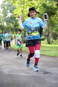 BIB: 030
                            <button type="button" onclick="openModal(5033680)" class="btn btn-primary btn-sm float-right btn-popup" data-toggle="modal" data-target=".modal-high-quality">
                        <i class="fas fa-shopping-cart"></i> Add to Cart
                    </button>
                                            <button type="button" onclick="isThisMe(5033680, true)" class="btn btn-success btn-sm float-right btn-popup btn-isme hidden" data-toggle="tooltip" data-placement="bottom" title="นี่คือรูปของคุณใช่ไหม คลิกที่นี่เพื่อเอาเข้าอัลบั้ม">
                        <i class="fas fa-plus"></i> Add to album
                    </button>
                    <button type="button" onclick="isThisMe(5033680, false)" class="btn btn-warning btn-sm float-right btn-popup btn-isnotme hidden">
                        <i class="fas fa-ban"></i> Remove from album
                    </button>