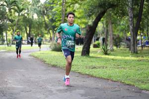 BIB: 636, 
                            <button type="button" onclick="openModal(5025225)" class="btn btn-primary btn-sm float-right btn-popup" data-toggle="modal" data-target=".modal-high-quality">
                        <i class="fas fa-shopping-cart"></i> Add to Cart
                    </button>
                                            <button type="button" onclick="isThisMe(5025225, true)" class="btn btn-success btn-sm float-right btn-popup btn-isme hidden" data-toggle="tooltip" data-placement="bottom" title="นี่คือรูปของคุณใช่ไหม คลิกที่นี่เพื่อเอาเข้าอัลบั้ม">
                        <i class="fas fa-plus"></i> Add to album
                    </button>
                    <button type="button" onclick="isThisMe(5025225, false)" class="btn btn-warning btn-sm float-right btn-popup btn-isnotme hidden">
                        <i class="fas fa-ban"></i> Remove from album
                    </button>