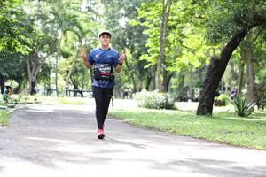 BIB: 439
                            <button type="button" onclick="openModal(5083826)" class="btn btn-primary btn-sm float-right btn-popup" data-toggle="modal" data-target=".modal-high-quality">
                        <i class="fas fa-shopping-cart"></i> Add to Cart
                    </button>
                                            <button type="button" onclick="isThisMe(5083826, true)" class="btn btn-success btn-sm float-right btn-popup btn-isme hidden" data-toggle="tooltip" data-placement="bottom" title="นี่คือรูปของคุณใช่ไหม คลิกที่นี่เพื่อเอาเข้าอัลบั้ม">
                        <i class="fas fa-plus"></i> Add to album
                    </button>
                    <button type="button" onclick="isThisMe(5083826, false)" class="btn btn-warning btn-sm float-right btn-popup btn-isnotme hidden">
                        <i class="fas fa-ban"></i> Remove from album
                    </button>