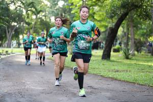 BIB: 164, 2121
                            <button type="button" onclick="openModal(5032763)" class="btn btn-primary btn-sm float-right btn-popup" data-toggle="modal" data-target=".modal-high-quality">
                        <i class="fas fa-shopping-cart"></i> Add to Cart
                    </button>
                                            <button type="button" onclick="isThisMe(5032763, true)" class="btn btn-success btn-sm float-right btn-popup btn-isme hidden" data-toggle="tooltip" data-placement="bottom" title="นี่คือรูปของคุณใช่ไหม คลิกที่นี่เพื่อเอาเข้าอัลบั้ม">
                        <i class="fas fa-plus"></i> Add to album
                    </button>
                    <button type="button" onclick="isThisMe(5032763, false)" class="btn btn-warning btn-sm float-right btn-popup btn-isnotme hidden">
                        <i class="fas fa-ban"></i> Remove from album
                    </button>