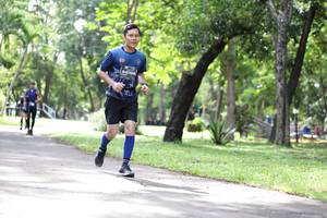 BIB: 0398
                            <button type="button" onclick="openModal(5083632)" class="btn btn-primary btn-sm float-right btn-popup" data-toggle="modal" data-target=".modal-high-quality">
                        <i class="fas fa-shopping-cart"></i> Add to Cart
                    </button>
                                            <button type="button" onclick="isThisMe(5083632, true)" class="btn btn-success btn-sm float-right btn-popup btn-isme hidden" data-toggle="tooltip" data-placement="bottom" title="นี่คือรูปของคุณใช่ไหม คลิกที่นี่เพื่อเอาเข้าอัลบั้ม">
                        <i class="fas fa-plus"></i> Add to album
                    </button>
                    <button type="button" onclick="isThisMe(5083632, false)" class="btn btn-warning btn-sm float-right btn-popup btn-isnotme hidden">
                        <i class="fas fa-ban"></i> Remove from album
                    </button>