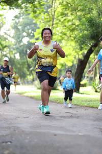 BIB: 0327
                            <button type="button" onclick="openModal(5038929)" class="btn btn-primary btn-sm float-right btn-popup" data-toggle="modal" data-target=".modal-high-quality">
                        <i class="fas fa-shopping-cart"></i> Add to Cart
                    </button>
                                            <button type="button" onclick="isThisMe(5038929, true)" class="btn btn-success btn-sm float-right btn-popup btn-isme hidden" data-toggle="tooltip" data-placement="bottom" title="นี่คือรูปของคุณใช่ไหม คลิกที่นี่เพื่อเอาเข้าอัลบั้ม">
                        <i class="fas fa-plus"></i> Add to album
                    </button>
                    <button type="button" onclick="isThisMe(5038929, false)" class="btn btn-warning btn-sm float-right btn-popup btn-isnotme hidden">
                        <i class="fas fa-ban"></i> Remove from album
                    </button>