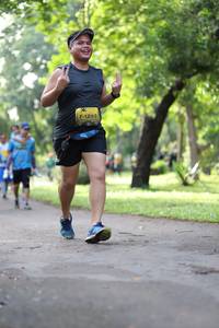 BIB: 1293
                            <button type="button" onclick="openModal(5038276)" class="btn btn-primary btn-sm float-right btn-popup" data-toggle="modal" data-target=".modal-high-quality">
                        <i class="fas fa-shopping-cart"></i> Add to Cart
                    </button>
                                            <button type="button" onclick="isThisMe(5038276, true)" class="btn btn-success btn-sm float-right btn-popup btn-isme hidden" data-toggle="tooltip" data-placement="bottom" title="นี่คือรูปของคุณใช่ไหม คลิกที่นี่เพื่อเอาเข้าอัลบั้ม">
                        <i class="fas fa-plus"></i> Add to album
                    </button>
                    <button type="button" onclick="isThisMe(5038276, false)" class="btn btn-warning btn-sm float-right btn-popup btn-isnotme hidden">
                        <i class="fas fa-ban"></i> Remove from album
                    </button>