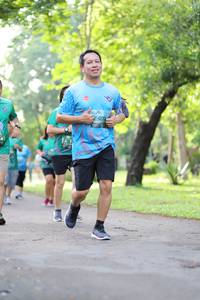 BIB: 073
                            <button type="button" onclick="openModal(5037351)" class="btn btn-primary btn-sm float-right btn-popup" data-toggle="modal" data-target=".modal-high-quality">
                        <i class="fas fa-shopping-cart"></i> Add to Cart
                    </button>
                                            <button type="button" onclick="isThisMe(5037351, true)" class="btn btn-success btn-sm float-right btn-popup btn-isme hidden" data-toggle="tooltip" data-placement="bottom" title="นี่คือรูปของคุณใช่ไหม คลิกที่นี่เพื่อเอาเข้าอัลบั้ม">
                        <i class="fas fa-plus"></i> Add to album
                    </button>
                    <button type="button" onclick="isThisMe(5037351, false)" class="btn btn-warning btn-sm float-right btn-popup btn-isnotme hidden">
                        <i class="fas fa-ban"></i> Remove from album
                    </button>