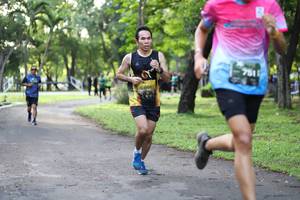 BIB: 751, 687
                            <button type="button" onclick="openModal(5032285)" class="btn btn-primary btn-sm float-right btn-popup" data-toggle="modal" data-target=".modal-high-quality">
                        <i class="fas fa-shopping-cart"></i> Add to Cart
                    </button>
                                            <button type="button" onclick="isThisMe(5032285, true)" class="btn btn-success btn-sm float-right btn-popup btn-isme hidden" data-toggle="tooltip" data-placement="bottom" title="นี่คือรูปของคุณใช่ไหม คลิกที่นี่เพื่อเอาเข้าอัลบั้ม">
                        <i class="fas fa-plus"></i> Add to album
                    </button>
                    <button type="button" onclick="isThisMe(5032285, false)" class="btn btn-warning btn-sm float-right btn-popup btn-isnotme hidden">
                        <i class="fas fa-ban"></i> Remove from album
                    </button>