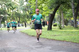 BIB: 332
                            <button type="button" onclick="openModal(5024884)" class="btn btn-primary btn-sm float-right btn-popup" data-toggle="modal" data-target=".modal-high-quality">
                        <i class="fas fa-shopping-cart"></i> Add to Cart
                    </button>
                                            <button type="button" onclick="isThisMe(5024884, true)" class="btn btn-success btn-sm float-right btn-popup btn-isme hidden" data-toggle="tooltip" data-placement="bottom" title="นี่คือรูปของคุณใช่ไหม คลิกที่นี่เพื่อเอาเข้าอัลบั้ม">
                        <i class="fas fa-plus"></i> Add to album
                    </button>
                    <button type="button" onclick="isThisMe(5024884, false)" class="btn btn-warning btn-sm float-right btn-popup btn-isnotme hidden">
                        <i class="fas fa-ban"></i> Remove from album
                    </button>