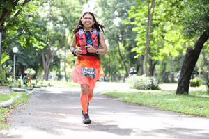 BIB: 0433
                            <button type="button" onclick="openModal(5083945)" class="btn btn-primary btn-sm float-right btn-popup" data-toggle="modal" data-target=".modal-high-quality">
                        <i class="fas fa-shopping-cart"></i> Add to Cart
                    </button>
                                            <button type="button" onclick="isThisMe(5083945, true)" class="btn btn-success btn-sm float-right btn-popup btn-isme hidden" data-toggle="tooltip" data-placement="bottom" title="นี่คือรูปของคุณใช่ไหม คลิกที่นี่เพื่อเอาเข้าอัลบั้ม">
                        <i class="fas fa-plus"></i> Add to album
                    </button>
                    <button type="button" onclick="isThisMe(5083945, false)" class="btn btn-warning btn-sm float-right btn-popup btn-isnotme hidden">
                        <i class="fas fa-ban"></i> Remove from album
                    </button>