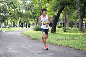 BIB: 969
                            <button type="button" onclick="openModal(5025187)" class="btn btn-primary btn-sm float-right btn-popup" data-toggle="modal" data-target=".modal-high-quality">
                        <i class="fas fa-shopping-cart"></i> Add to Cart
                    </button>
                                            <button type="button" onclick="isThisMe(5025187, true)" class="btn btn-success btn-sm float-right btn-popup btn-isme hidden" data-toggle="tooltip" data-placement="bottom" title="นี่คือรูปของคุณใช่ไหม คลิกที่นี่เพื่อเอาเข้าอัลบั้ม">
                        <i class="fas fa-plus"></i> Add to album
                    </button>
                    <button type="button" onclick="isThisMe(5025187, false)" class="btn btn-warning btn-sm float-right btn-popup btn-isnotme hidden">
                        <i class="fas fa-ban"></i> Remove from album
                    </button>