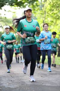 BIB: 111
                            <button type="button" onclick="openModal(5035745)" class="btn btn-primary btn-sm float-right btn-popup" data-toggle="modal" data-target=".modal-high-quality">
                        <i class="fas fa-shopping-cart"></i> Add to Cart
                    </button>
                                            <button type="button" onclick="isThisMe(5035745, true)" class="btn btn-success btn-sm float-right btn-popup btn-isme hidden" data-toggle="tooltip" data-placement="bottom" title="นี่คือรูปของคุณใช่ไหม คลิกที่นี่เพื่อเอาเข้าอัลบั้ม">
                        <i class="fas fa-plus"></i> Add to album
                    </button>
                    <button type="button" onclick="isThisMe(5035745, false)" class="btn btn-warning btn-sm float-right btn-popup btn-isnotme hidden">
                        <i class="fas fa-ban"></i> Remove from album
                    </button>